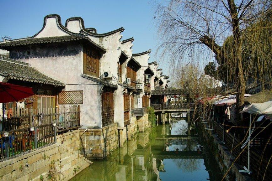 洛阳代表团审议省人大常委会工作报告和省高级人民法院、省人民检察院工作报告